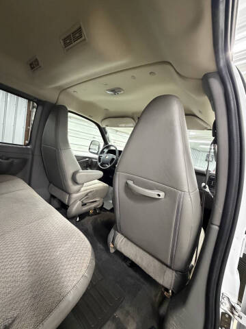 2016 Chevrolet Express LT 3500