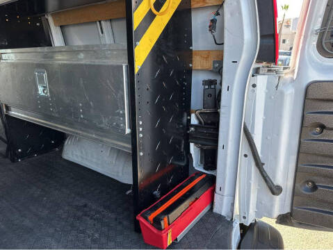 2020 Chevrolet Express 2500