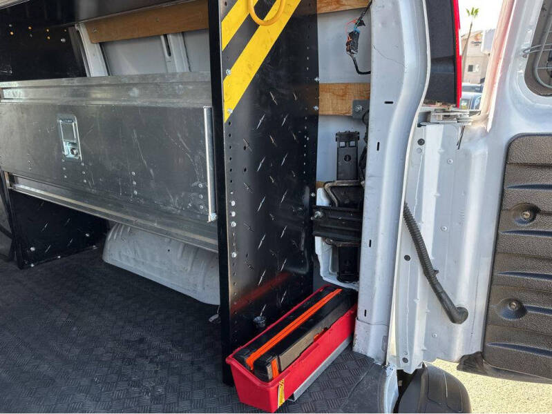 2020 Chevrolet Express 2500