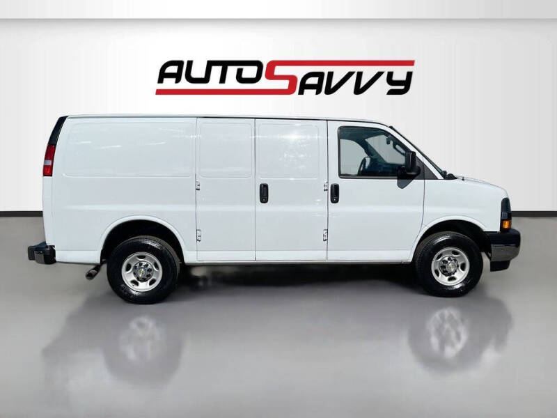 2024 Chevrolet Express 2500