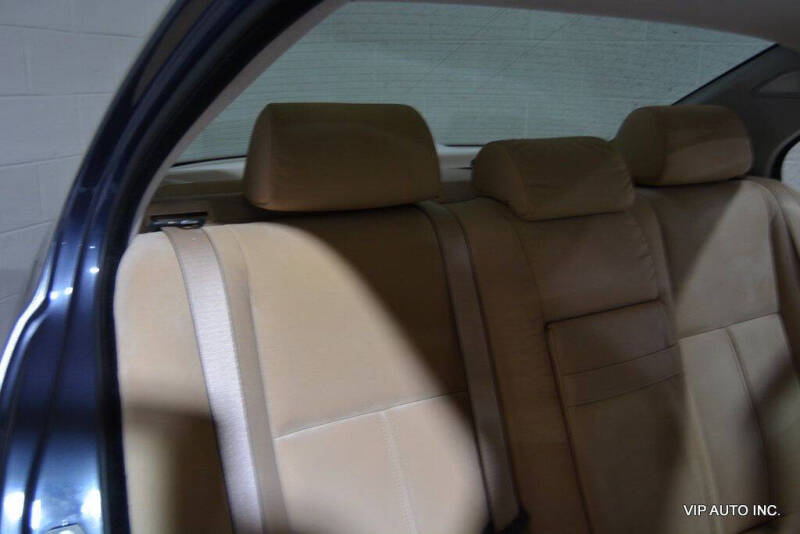 2002 BMW 5 Series 525i