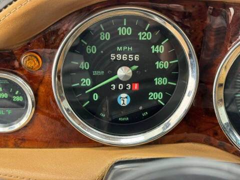 1986 De Tomaso Pantera