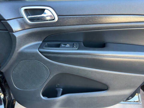 2018 Jeep Grand Cherokee Altitude