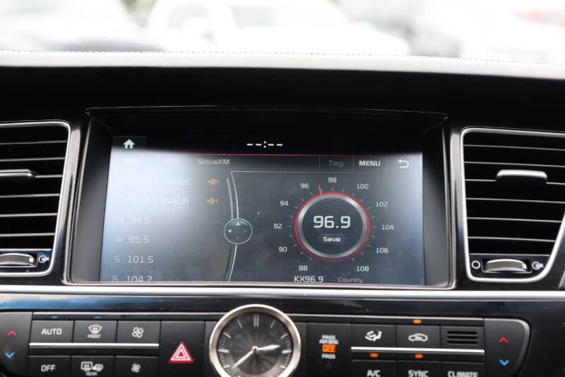 2016 Kia K900 Luxury V6