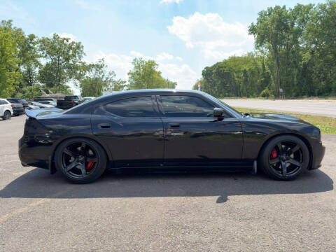 2008 Dodge Charger SRT-8