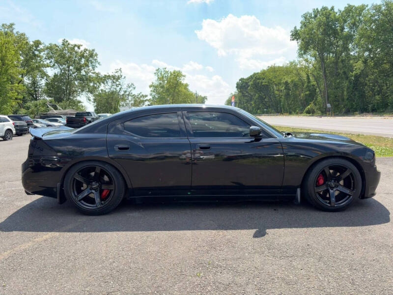 2008 Dodge Charger SRT-8
