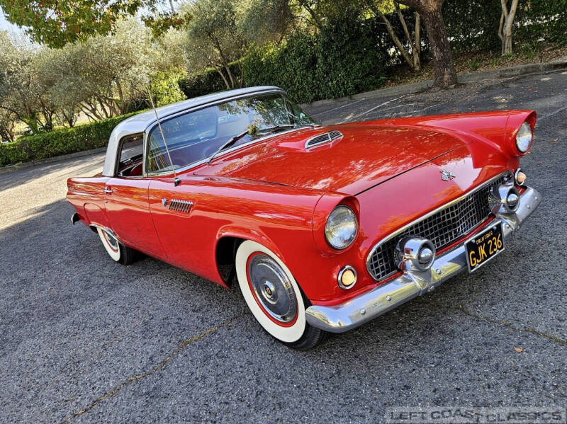 1955 Ford Thunderbird