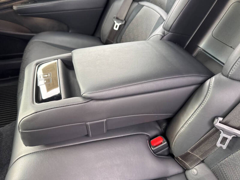 2018 Lexus LS 500 F SPORT