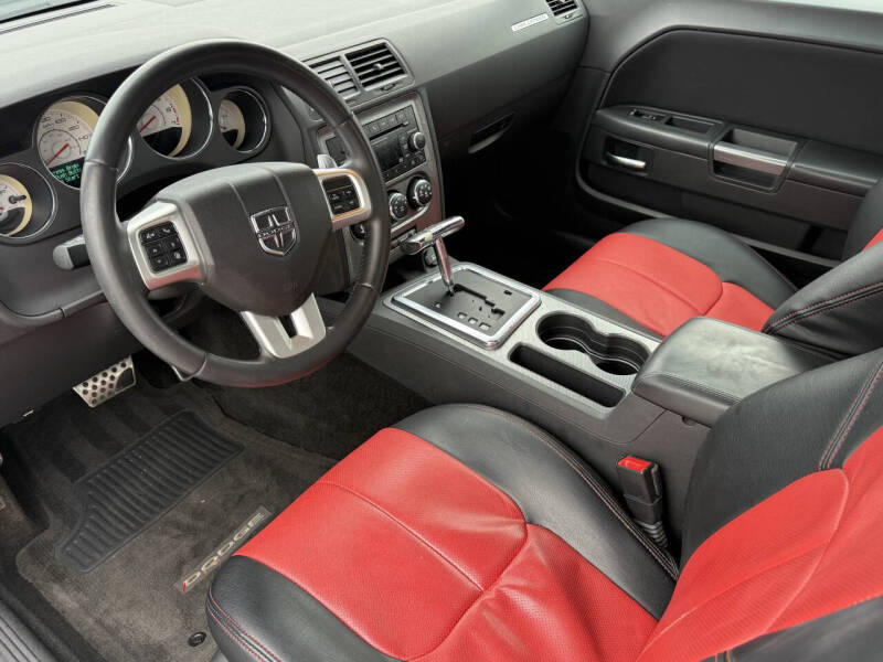 2013 Dodge Challenger R/T