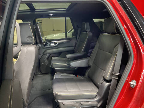 2025 GMC Yukon Elevation
