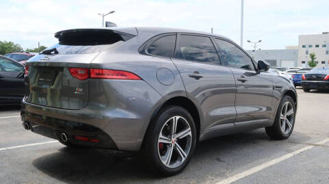 2017 Jaguar F-PACE S