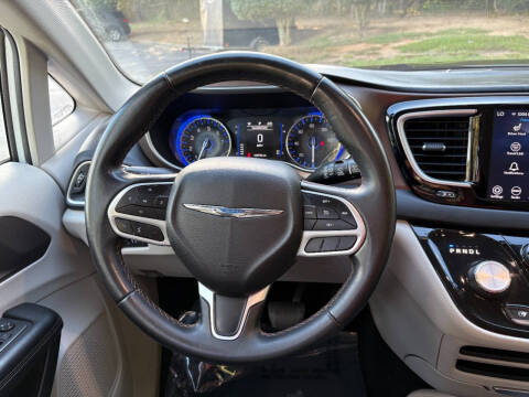 2018 Chrysler Pacifica Touring L