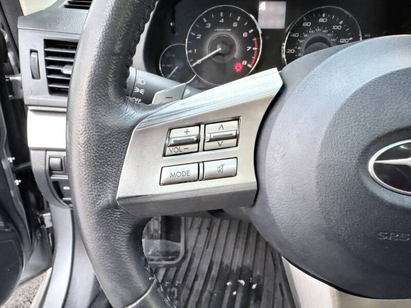 2010 Subaru Legacy 2.5i Premium