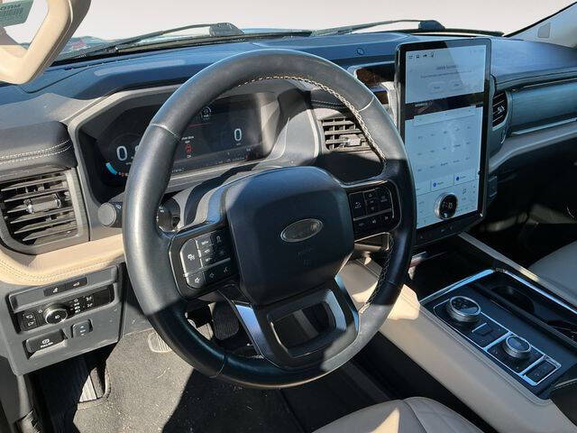 2024 Ford Expedition MAX Platinum