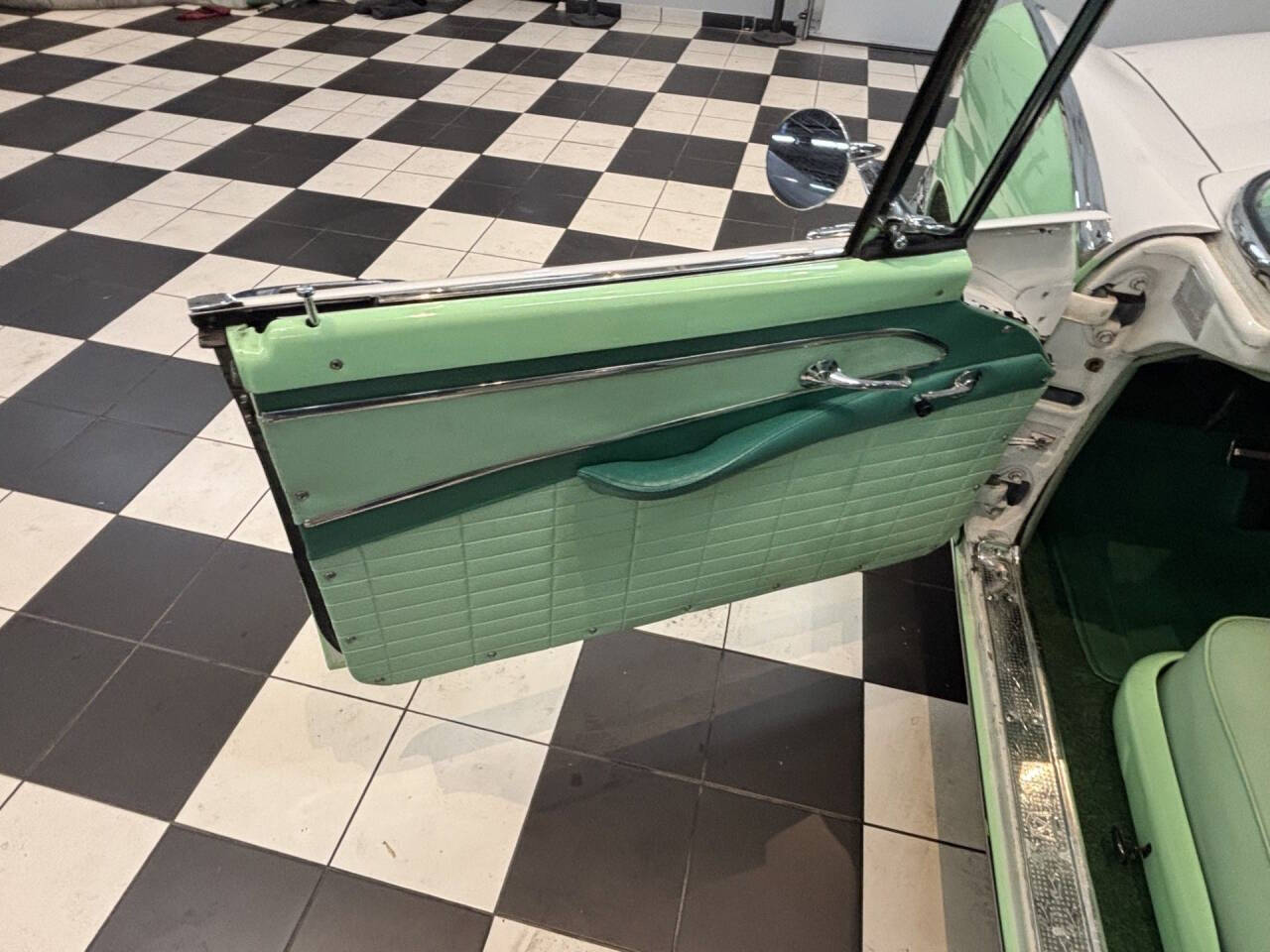1956 Ford Crown Victoria 29