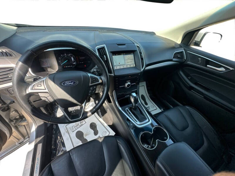 2018 Ford Edge Titanium