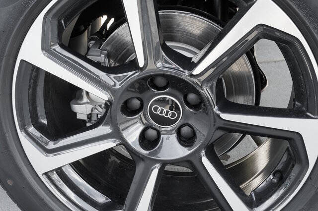 2025 Audi Q3 quattro S line Prem Plus 45 TFSI