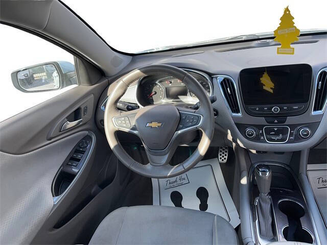 2017 Chevrolet Malibu LT