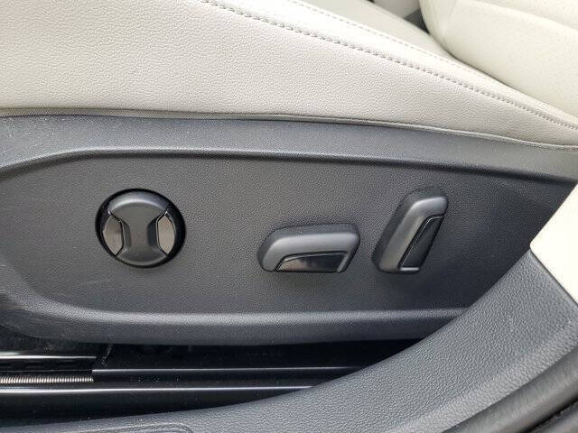 2023 Volkswagen Jetta SE