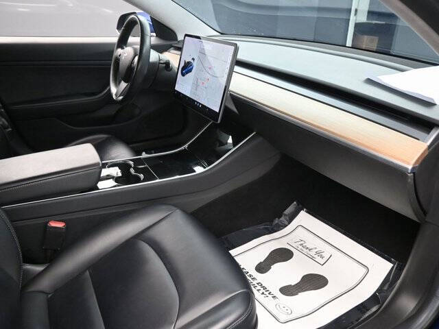 2017 Tesla Model 3 Long Range