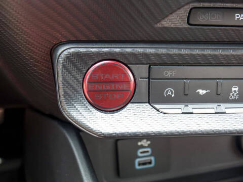 2025 Ford Mustang EcoBoost Premium