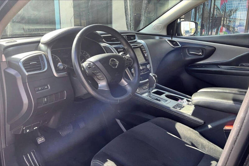 2019 Nissan Murano SV