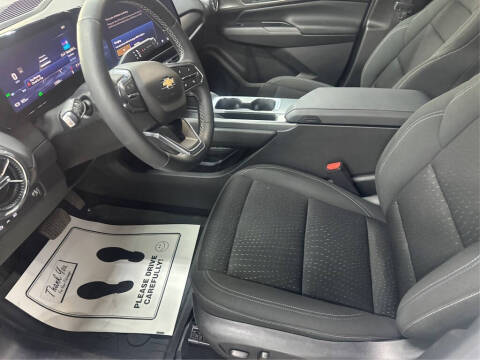 2025 Chevrolet Equinox EV LT