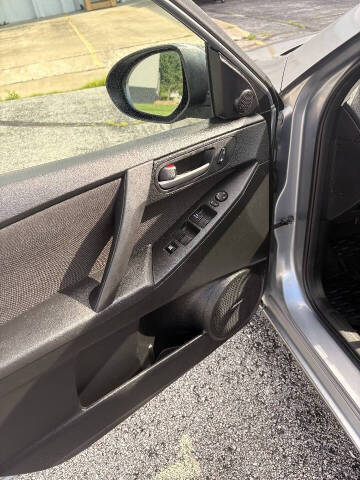 2012 Mazda MAZDA3 i Touring