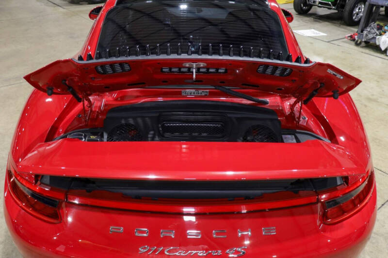 2018 Porsche 911 Carrera 4S