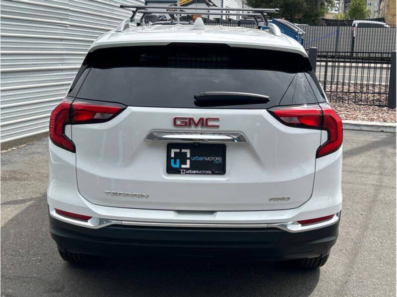 2020 GMC Terrain SLT