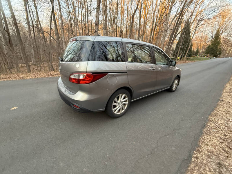 2012 Mazda MAZDA5 Sport