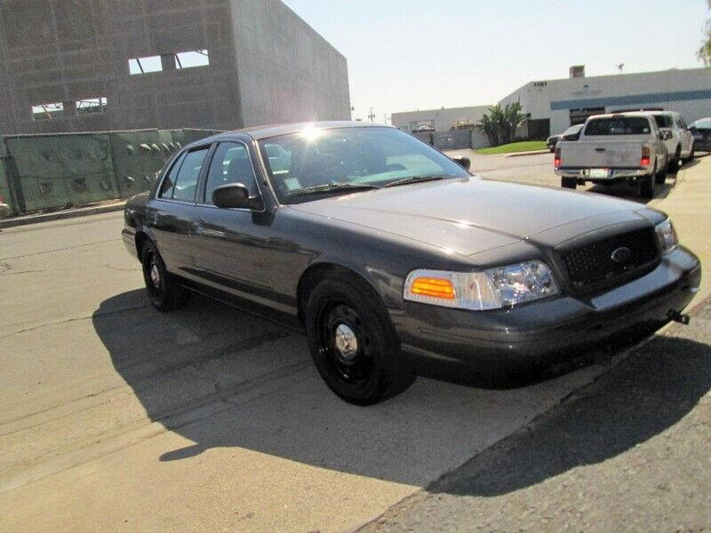 2011 Ford Crown Victoria Police photo 7