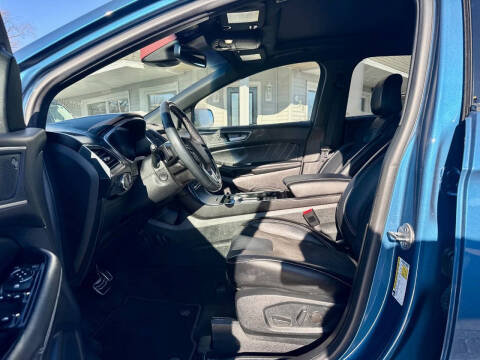 2020 Ford Edge ST