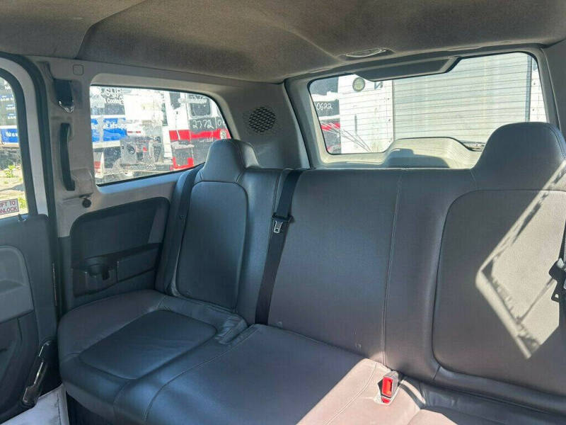 2014 AM General MV-1