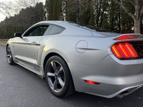 2015 Ford Mustang V6