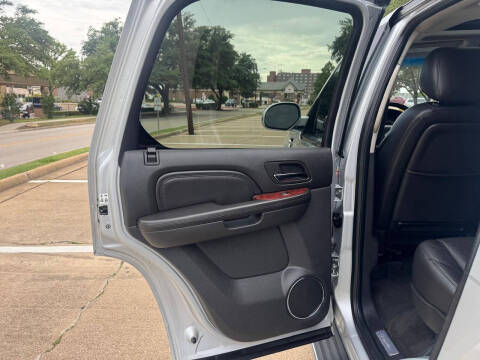 2013 Cadillac Escalade Luxury