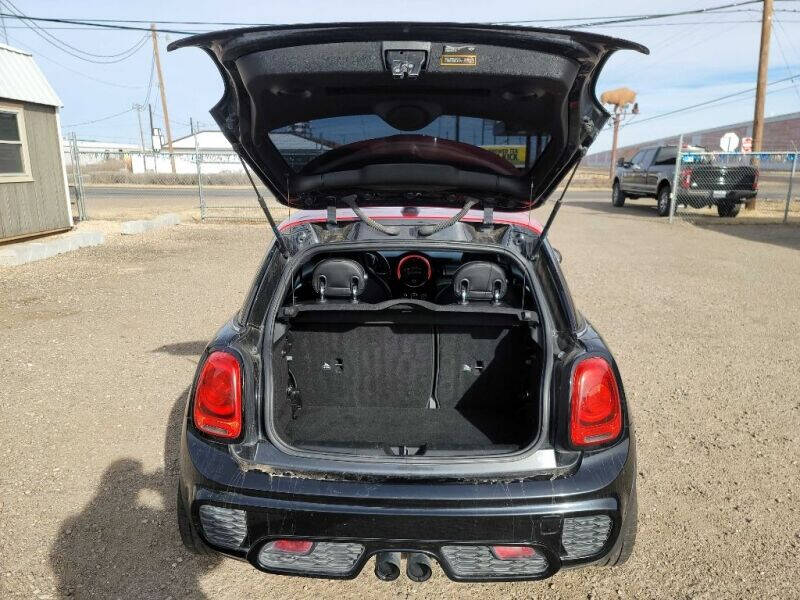 2015 MINI Hardtop 2 Door John Cooper Works