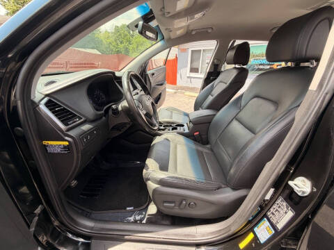 2017 Hyundai Tucson SE Plus