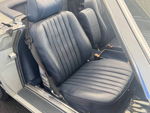 1986 Mercedes-Benz 560-Class 560 SL