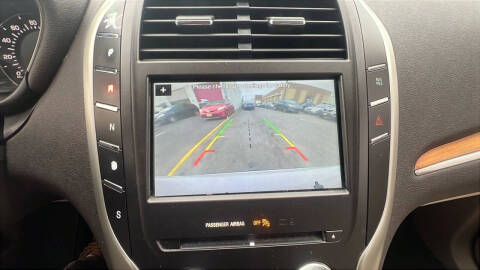 2017 Lincoln MKC Select