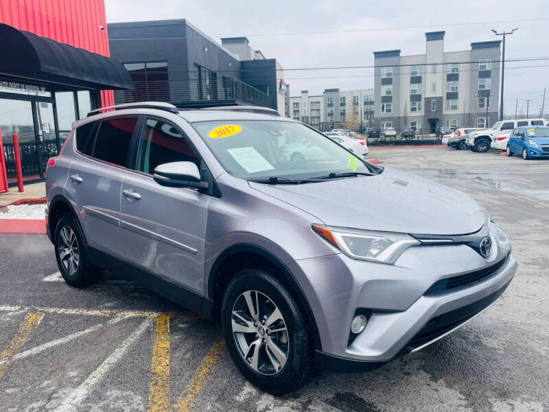 2017 Toyota RAV4 XLE