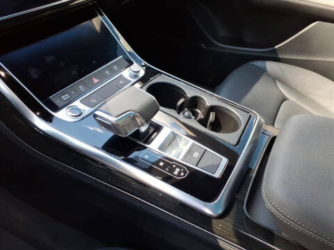 2023 Audi Q7 quattro Premium Plus 45 TFSI