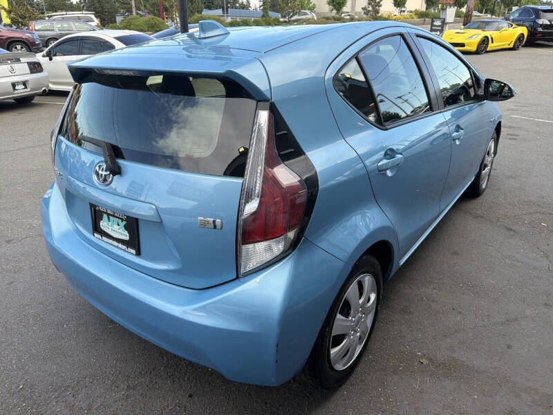 2015 Toyota Prius c Two