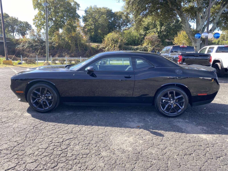 2022 Dodge Challenger SXT