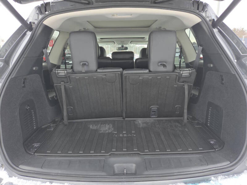 2020 Nissan Pathfinder Platinum