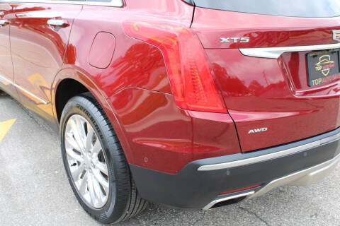 2017 Cadillac XT5 Platinum