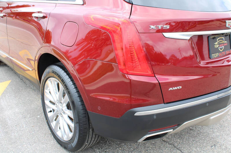 2017 Cadillac XT5 Platinum