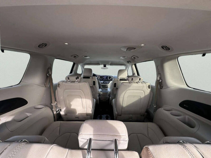 2018 Chrysler Pacifica Touring L Plus