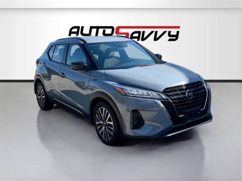 2021 Nissan Kicks SR