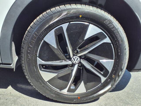 2022 Volkswagen ID.4 Pro